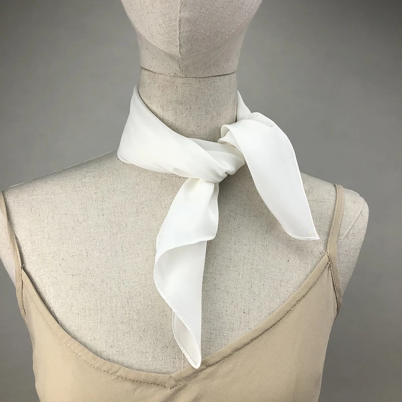 ใหม่ผู้หญิงผ้าพันคอผ้าไหมสแควร - Ascot Neck Scarf บทวิจารณ์และราคา