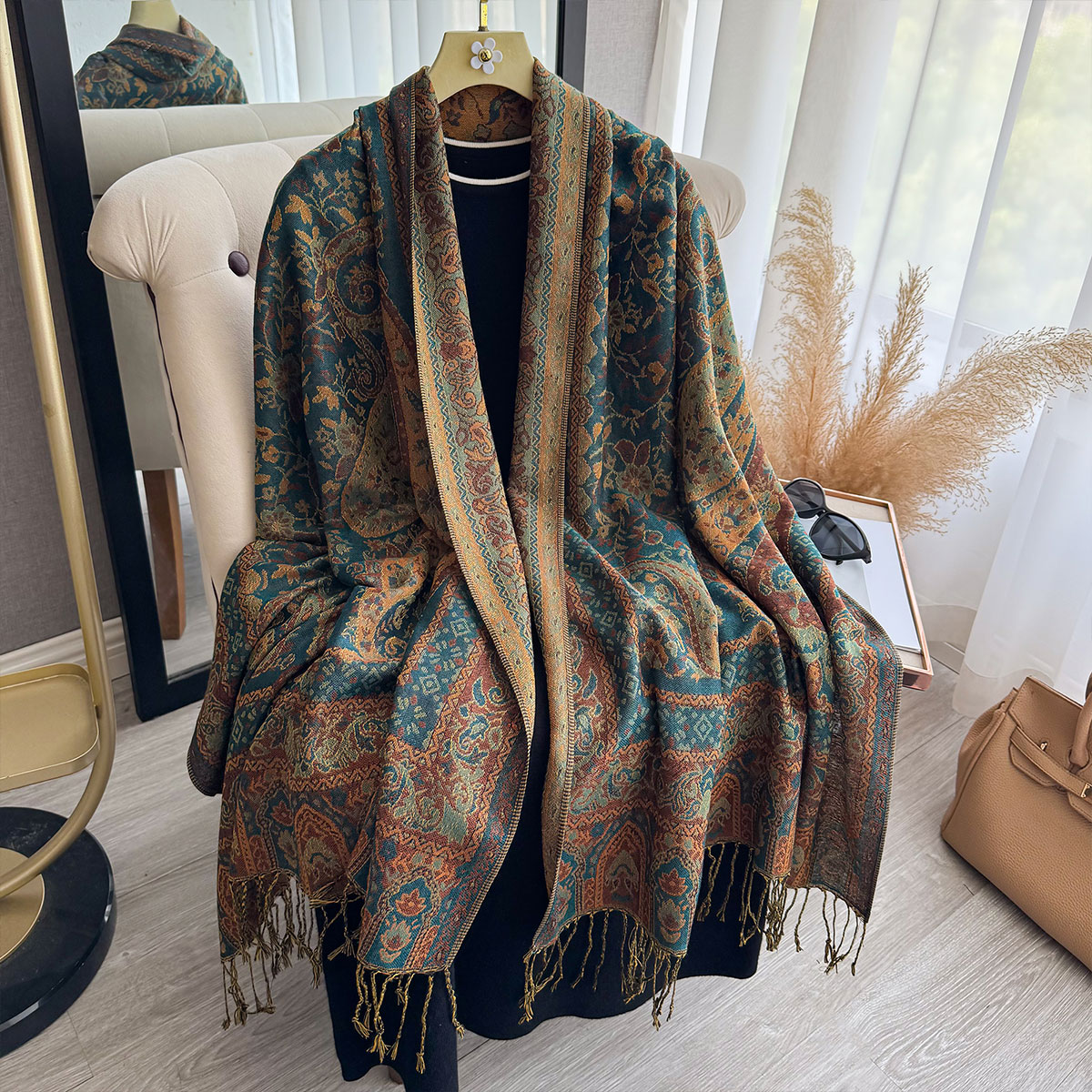 2025 พู่ผ้าห่มออกแบบสไตล์ชาติพ - Woven Scarf Blanket บทวิจารณ์และราคา