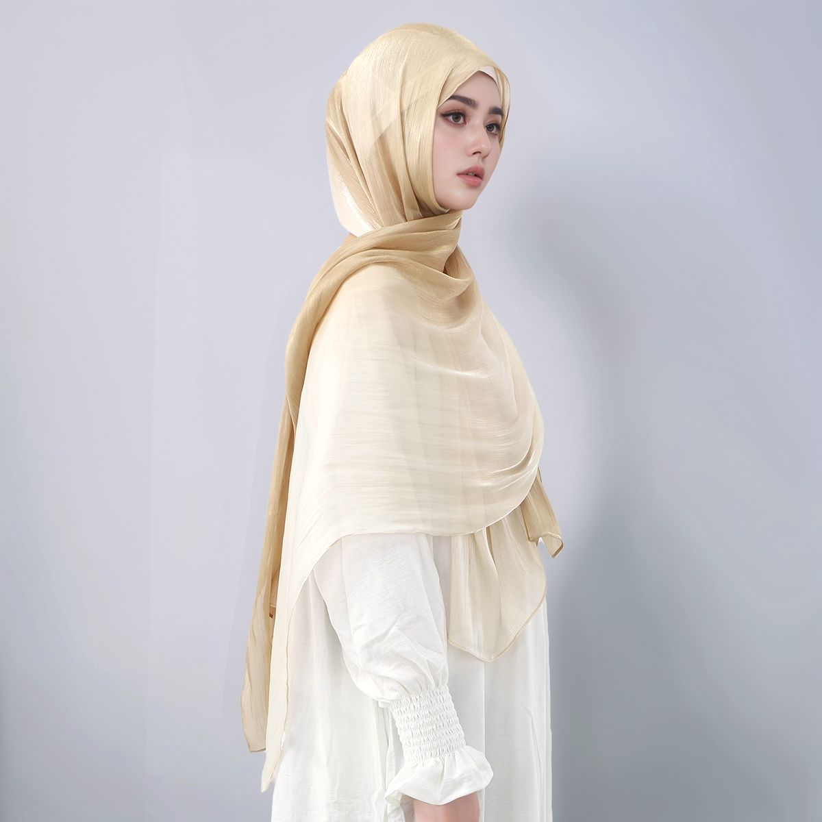 ผ้าคลุมศีรษะฮิญาบไหมไล่เฉดสีระ - Head Wrap Turban บทวิจารณ์และราคา